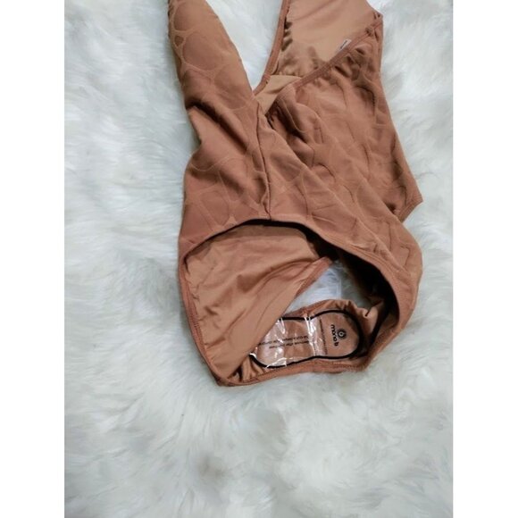 Monob Halter V-Neck Brown Giraffe Print One-Piece Swimsuit Nylon/Spandex Nude L - Picture 10 of 12